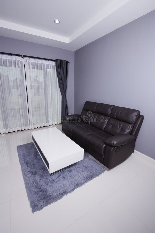 Wohninnenraum des modernen Wohnzimmers mit Sofa stockbild Wohninnenraum des modernen Wohnzimmers mit Sofa stockbild