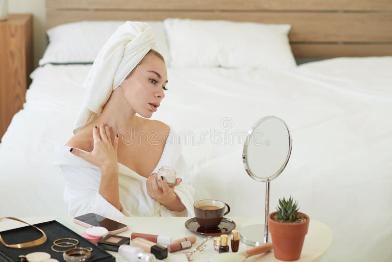 https://thumbs.dreamstime.com/b/woman-applying-firming-cream-her-chest-neck-area-morning-shower-242209489.jpg