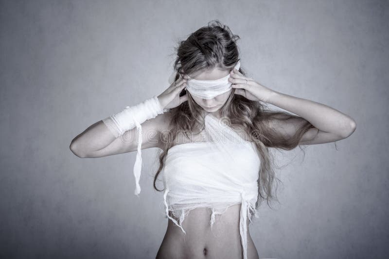 Woman with a bandage dressings stock photography Woman with a bandage dressings stock photography