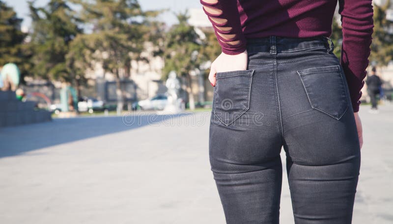 Butt ladies jeans Discover Distressed