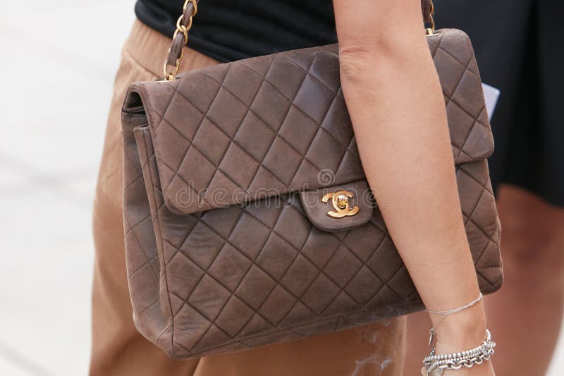Woman with Brown Leather Chanel Bag before Cristiano Burani Fashion Show, Milan Fashion Week Street Style on Editorial Photography - Image of chanel, september: 195189942 Woman with Brown Leather Chanel Bag before Cristiano Burani Fashion Show, Milan Fashion Week Street Style on Editorial Photography - Image of chanel, september: 195189942
