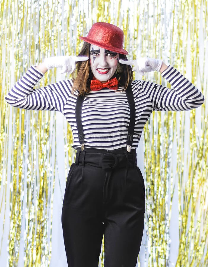 Woman dressed as mime stock photo. Image of artist, portrait - 139914498