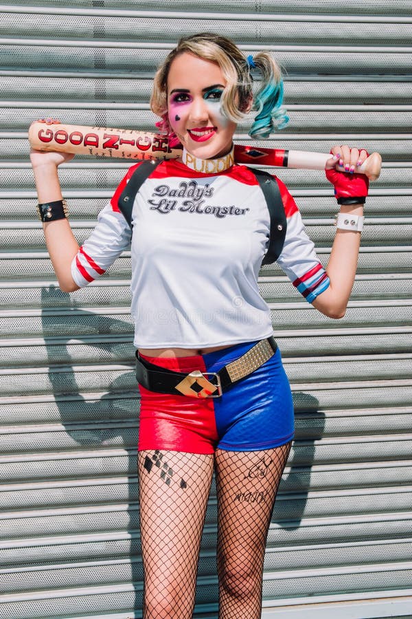 Woman Dressed Up As Suicide Squad's Harley Quinn Picture. Image: 112809590