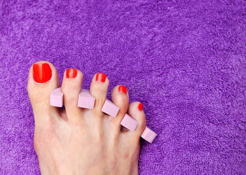@mazotcu1 Linktree Uñas rojas de los pies, Uñas de los pies pintadas, Uñas de lo