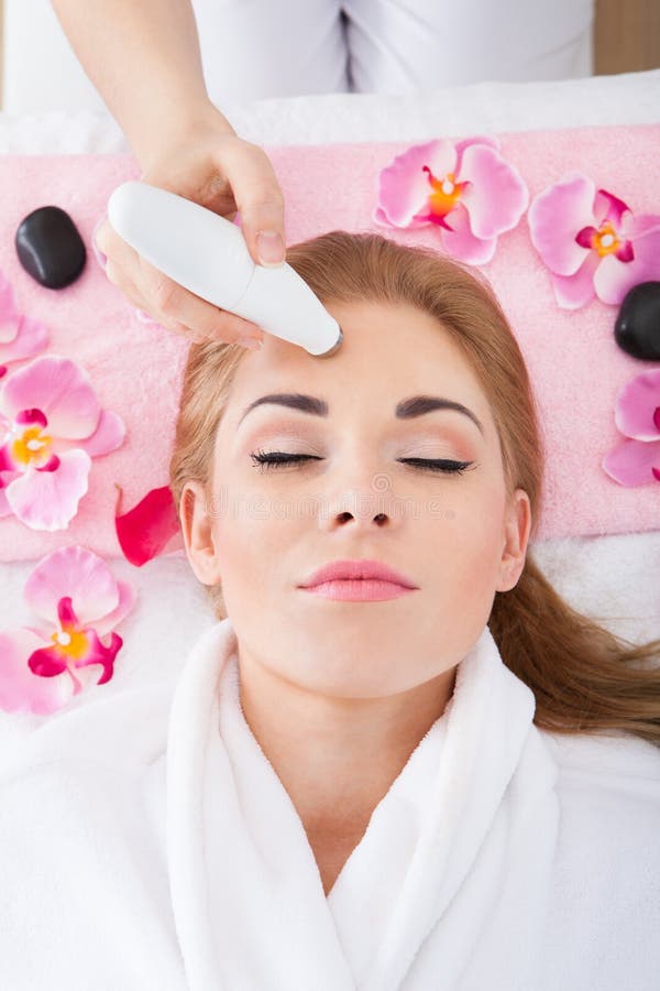 Woman Getting Microdermabrasion Treatment Stock Image Image of