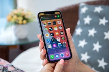 1,920 Iphone 14 Screen Stock Photos - Free & Royalty-Free Stock Photos