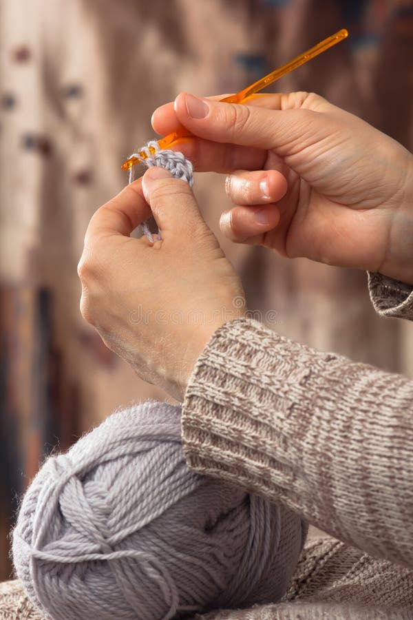 Knitting hands