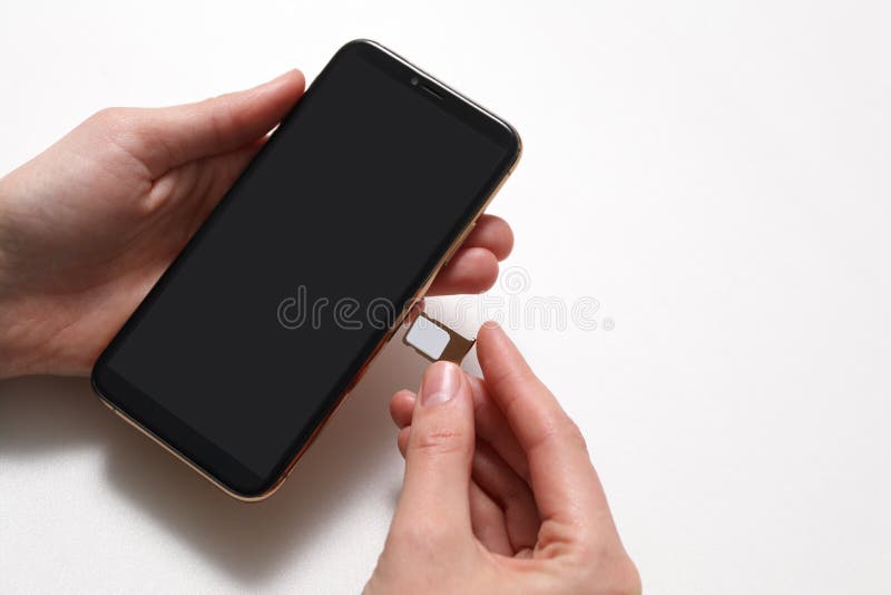 How to Insert a SIM Card Into a Smartphone