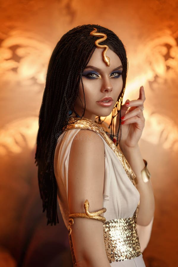 Egyptian Queen Cleopatra Makeup