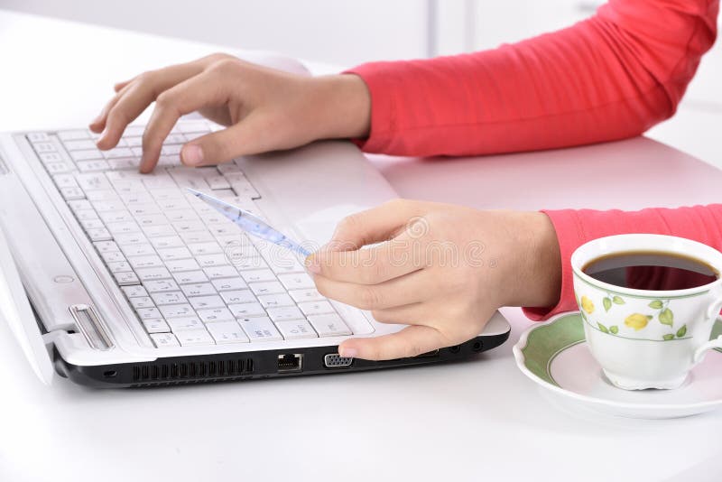 Woman shopping online at home royalty free stock photos Woman shopping online at home royalty free stock photos