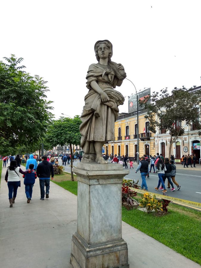 A Woman Statue In The Center Of Lima, Peru Editorial Stock Image