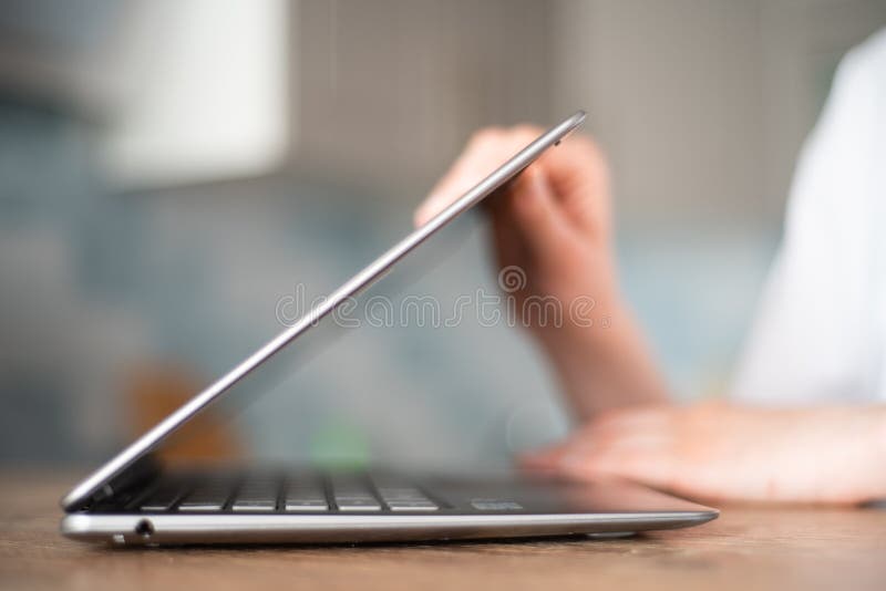 Laptop Cam - Beautician