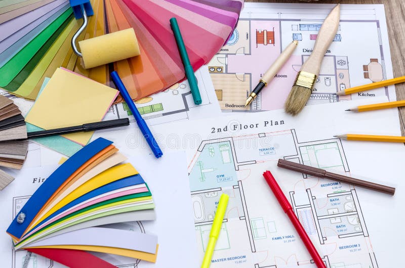 woningplattegrond, kleur en houten steekproeven, borstel en het werkhulpmiddelen royalty-vrije stock foto's woningplattegrond, kleur en houten steekproeven, borstel en het werkhulpmiddelen royalty-vrije stock foto's