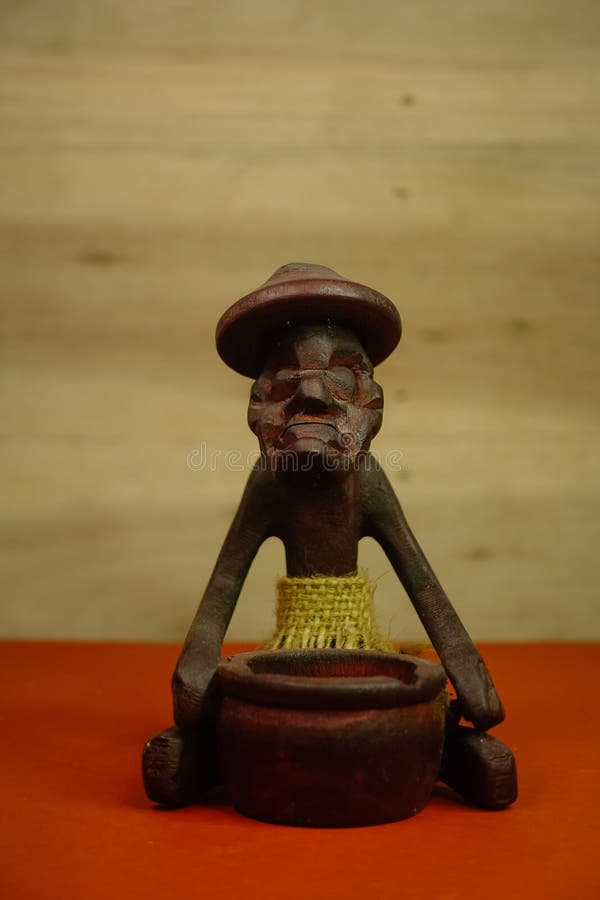 Wood Craft , Ashtray Design, Ashtray with Statue of Local People. Stock