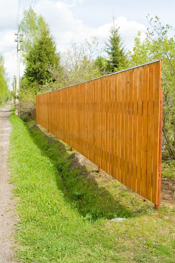 Wood fence