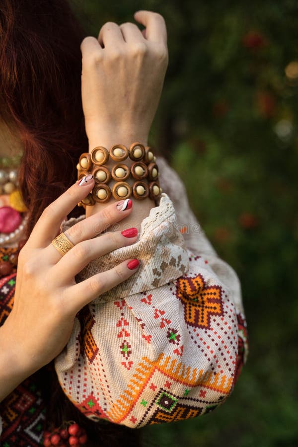 Beautiful Girls Hands Bracelet