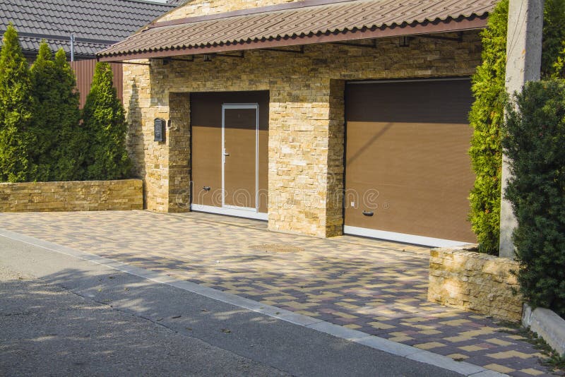 188 Double Doors Wooden Garage Stock Photos Free & RoyaltyFree Stock