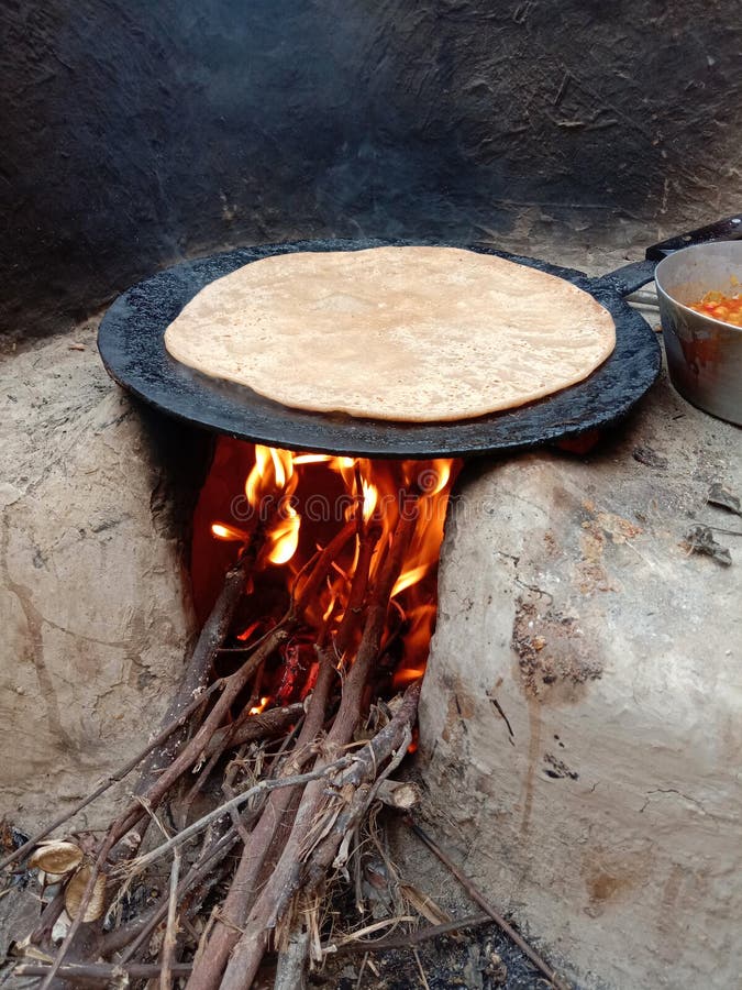 Tawa roti hi-res stock photography and images - Alamy