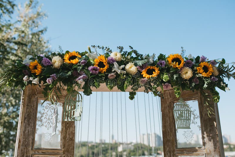 Wooden Wedding Arch in Provence Style ...
