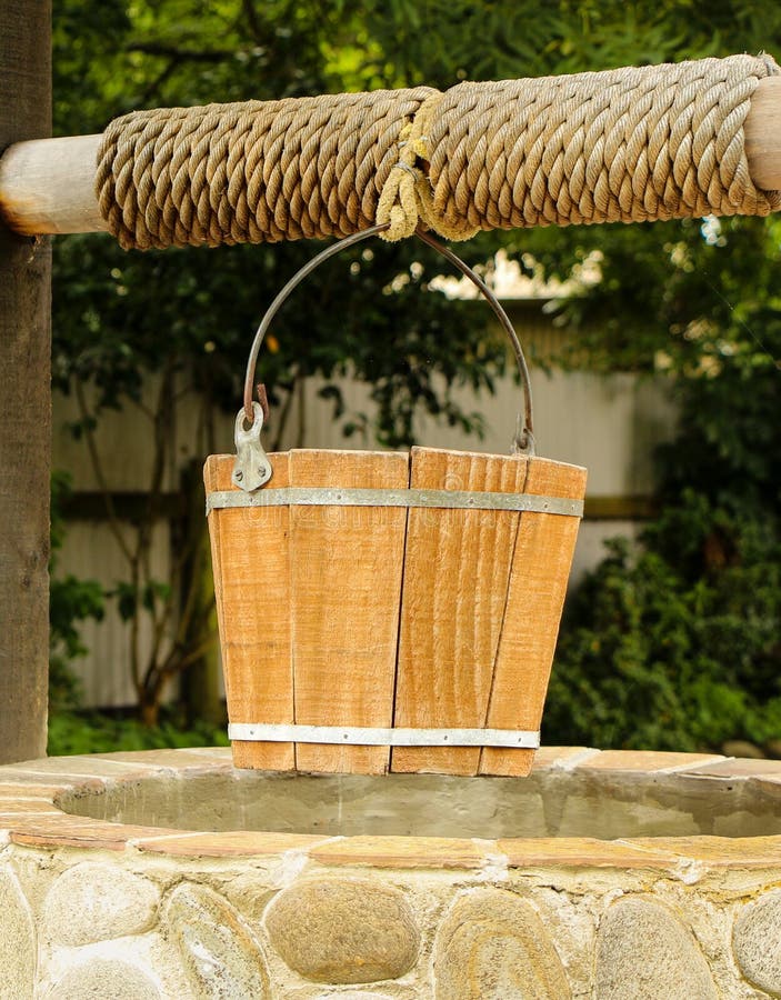 8+ Wooden draw well bucket Free Stock Photos StockFreeImages