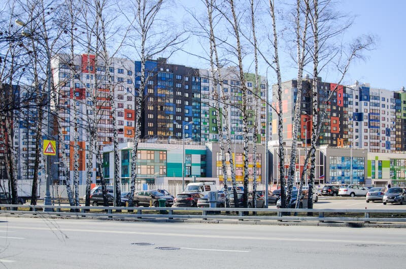 Woonhuis complex met kleuterschool ‚Mijn adres op Dmitrovskoye, 169 ‚in het districtsnoorden royalty-vrije stock afbeeldingen Woonhuis complex met kleuterschool ‚Mijn adres op Dmitrovskoye, 169 ‚in het districtsnoorden royalty-vrije stock afbeeldingen