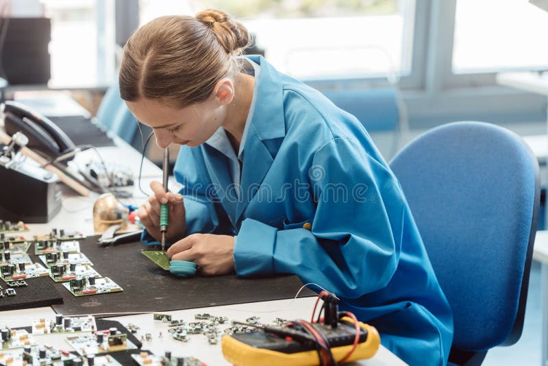 Electronics Manufacturing Services, Soldering of Electronic Board Stock