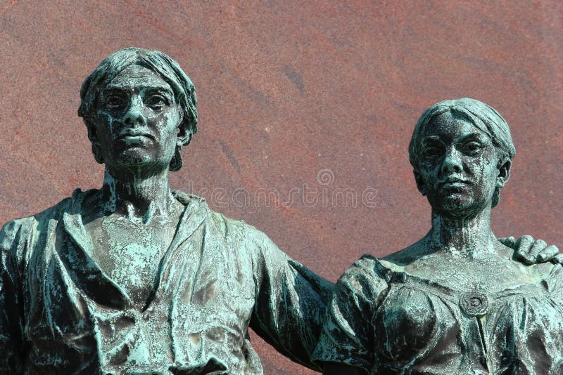 Workers In Bronze Picture. Image 1607425