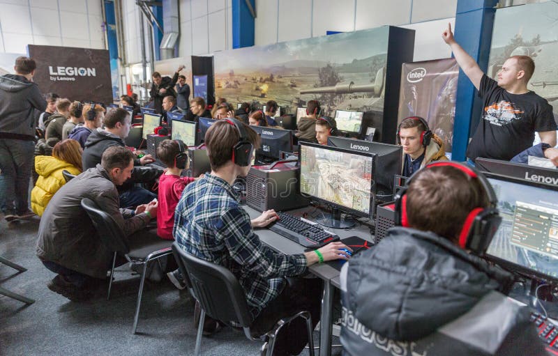 Game Zone at CEE 2015, the Largest Electronics Trade Show in Ukraine