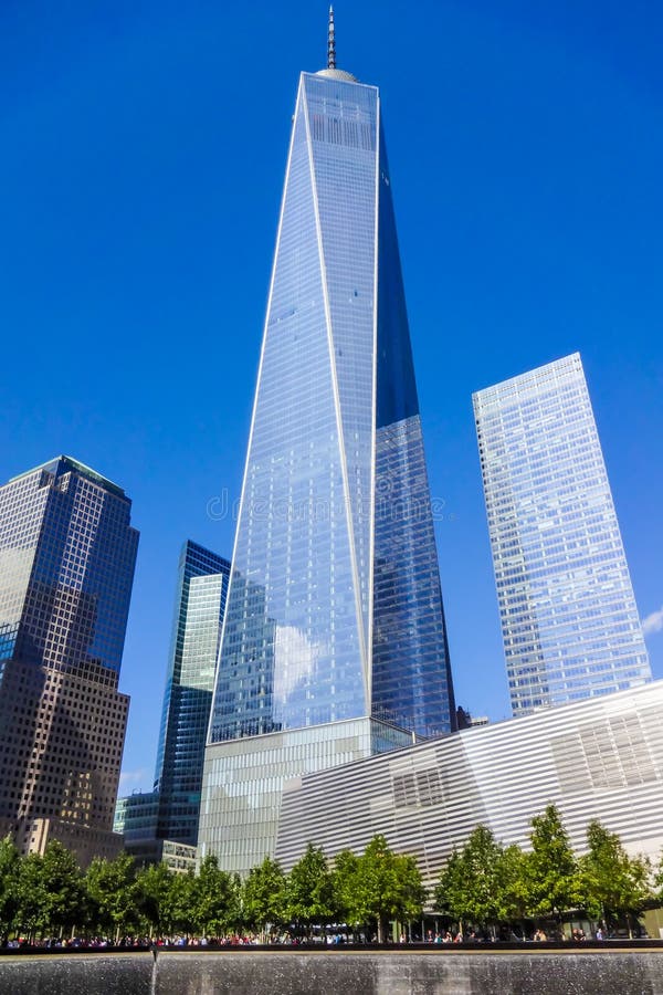 World Trade Center 911 αναμνηστικό Νέα Υόρκη Μανχάταν νέο buil 9-11 στοκ φωτογραφία με δικαίωμα ελεύθερης χρήσης World Trade Center 911 αναμνηστικό Νέα Υόρκη Μανχάταν νέο buil 9-11 στοκ φωτογραφία με δικαίωμα ελεύθερης χρήσης