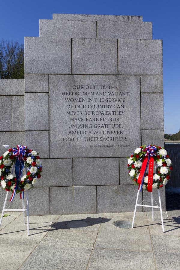 Wreath at World War II Memorial Washington DC