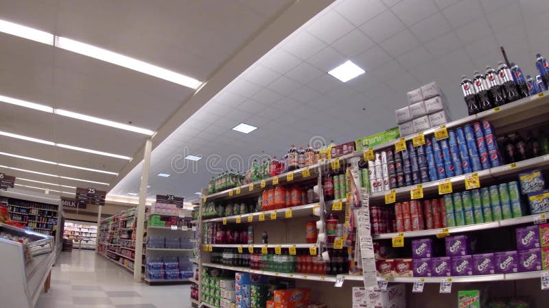 produce aisle at a grocery store, Stock Video