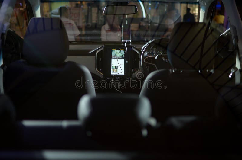 Wulst-Almaz-Auto aus Porzellan. lizenzfreies stockfoto