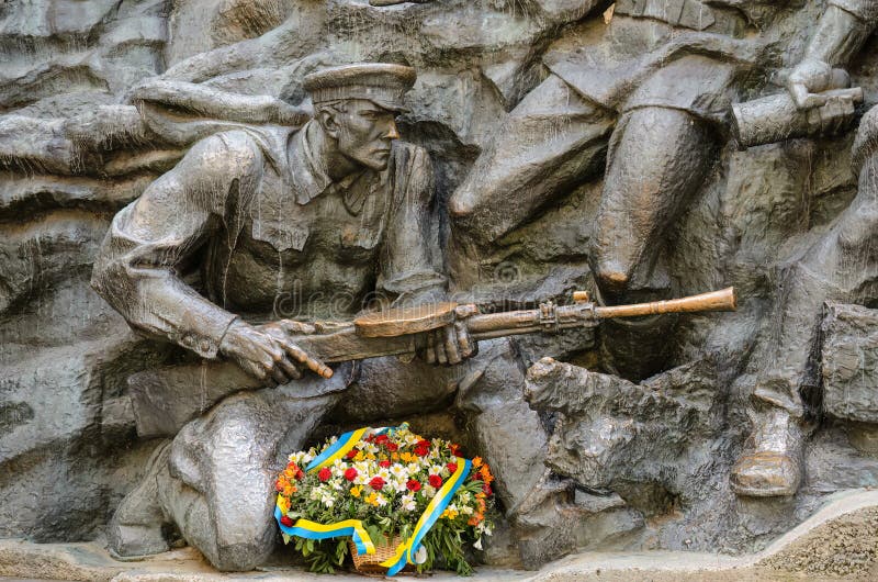 169 Ww2 Statues Stock Photos Free & RoyaltyFree Stock Photos from