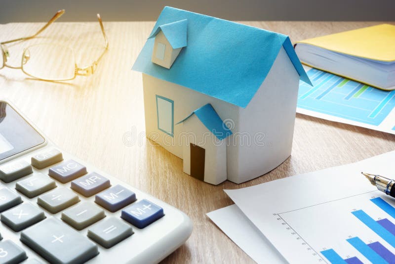 Własność inwestuje modela domowa i pieniężna informacja o rynku nieruchomości