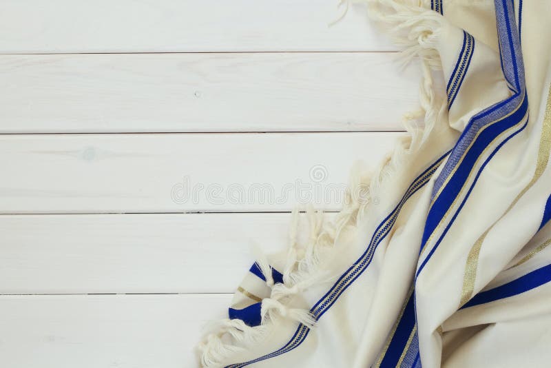 Xaile de oração branco - Tallit, símbolo religioso judaico imagens de stock royalty free Xaile de oração branco - Tallit, símbolo religioso judaico imagens de stock royalty free