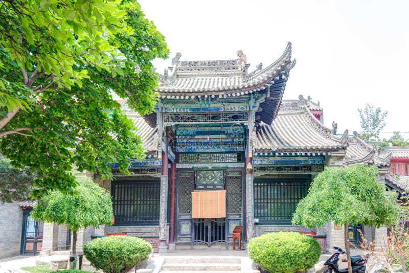 Great Mosque. The Mosque, is a blend of traditional Chinese and Islamic architecture.