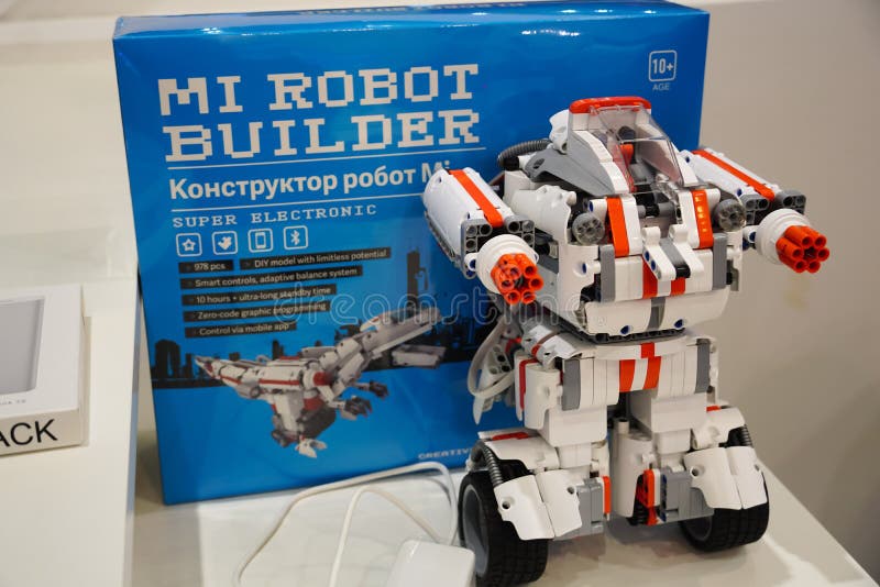 Mi robot builder 2025