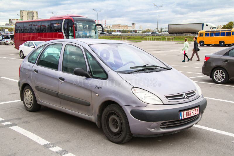 Ситроен Ксара Пикассо. Ситроен Ксара Пикассо 2001. Fiat Picasso. Рено Пикассо фото. Ситроен ксара пикассо 2001 год