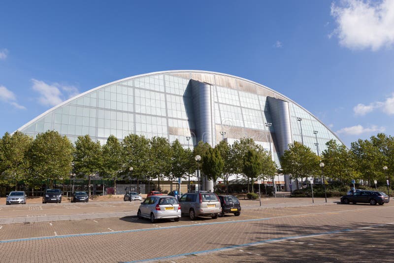 Xscape Milton Keynes photo éditorial. Image du snowboarding 78327226