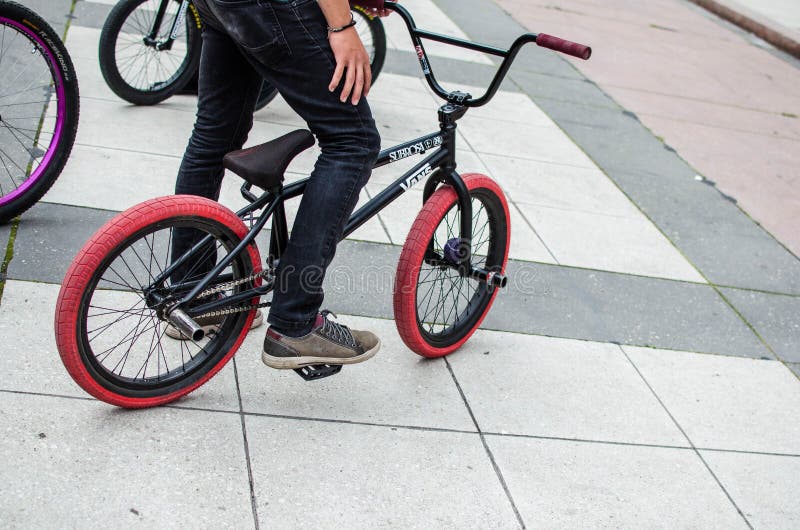 Xtreme sport editorial stock image. Image of travel 100627394