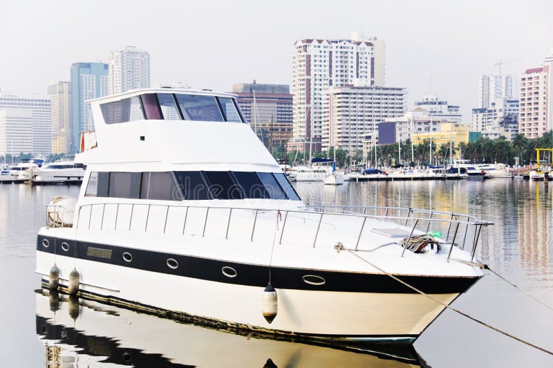 manila bay yacht cruises