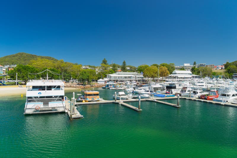 port stephens motor yacht club