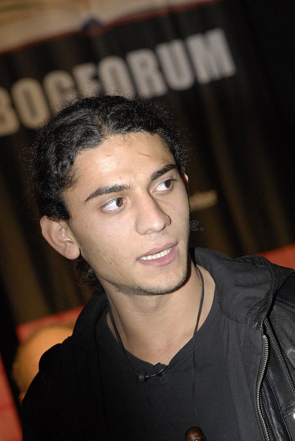 YAHYA HASSAN 18 JAAR VAN MOSLIMpeot royalty-vrije stock afbeeldingen