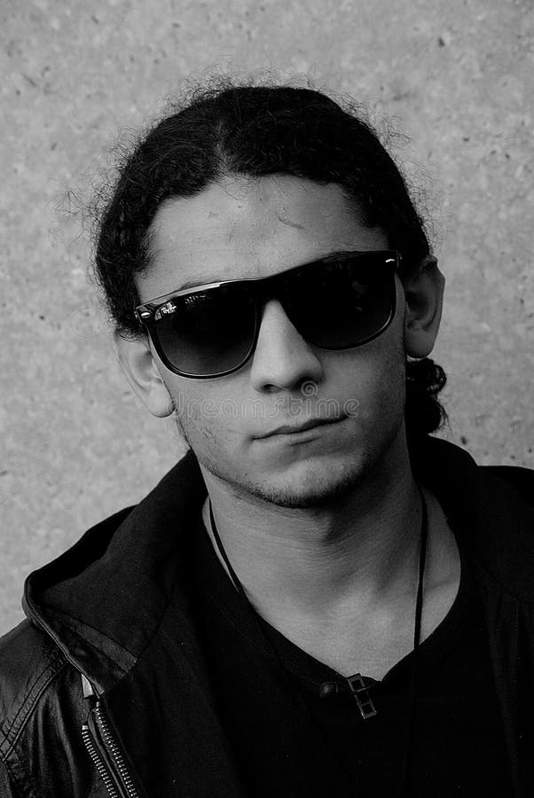 Yahya Hassan, 18 jaar, moslimdichter stock afbeelding