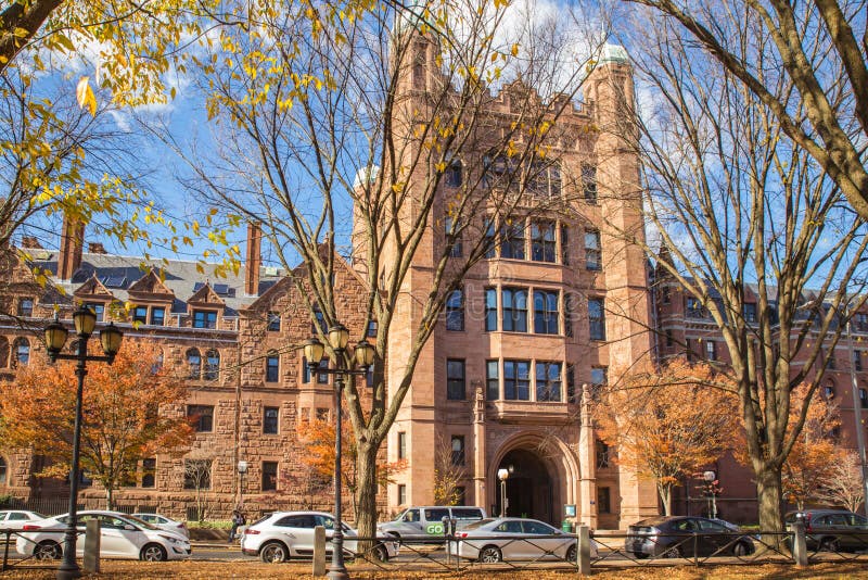 Йельский университет фото Welch Hall, on the Campus of Yale University, in New Haven, Conn Stock Photo - I