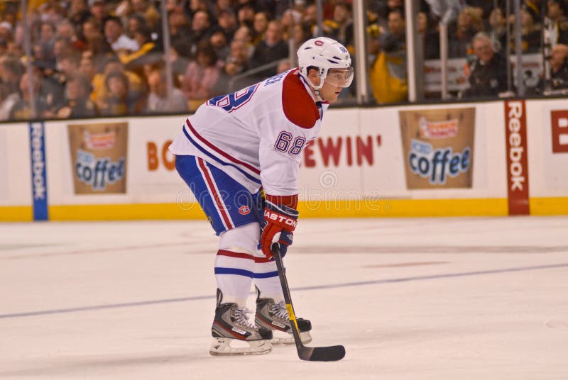 yannick-weber-montreal-canadiens-22838195.jpg