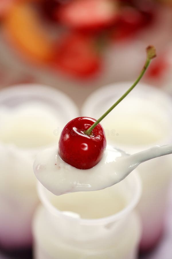 Fruit yogurt with low calorie. Fruit yogurt with low calorie