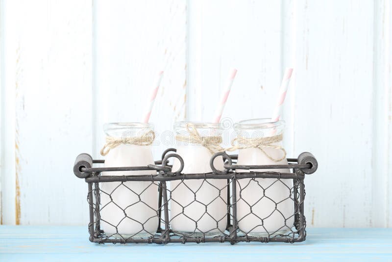 Yaourt à la fraise photo stock