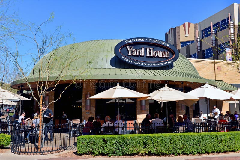 Yard House: World's Largest Selection of Draft Beer