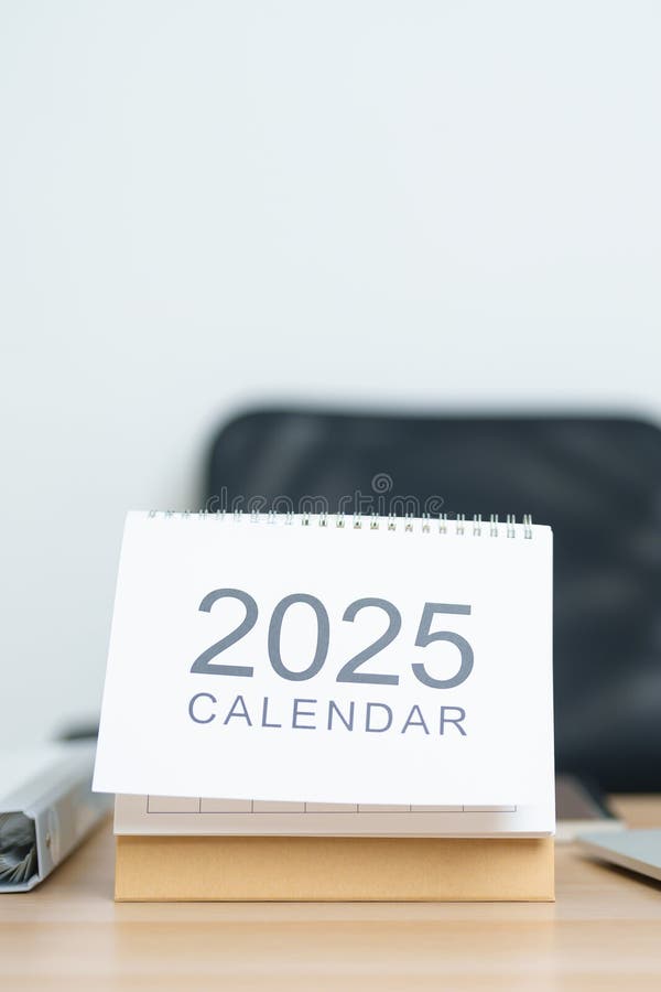248 Calendar 2025 Computer Stock Photos Free & RoyaltyFree Stock